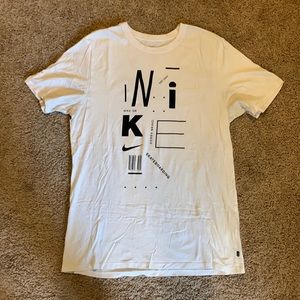 Nike SB Tee